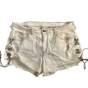 Ariat Boyfriend Leather Lace up Bleached out‎ Denim Jean Shorts Womens 32